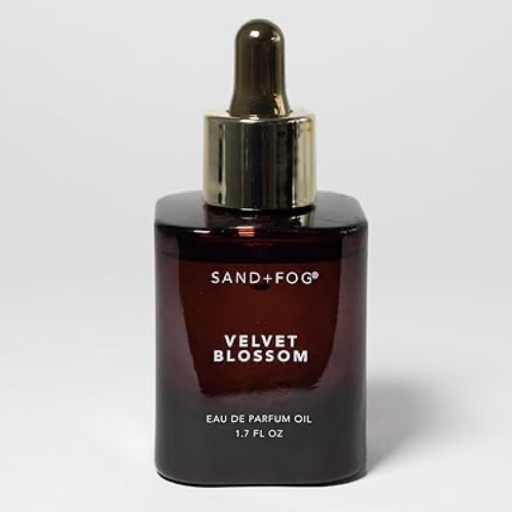 Sand + Fog. Velvet Blossom Parfum Oil.  1.7 fl oz. New